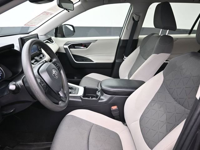 Certified 2022 Toyota RAV4 XLE image 26