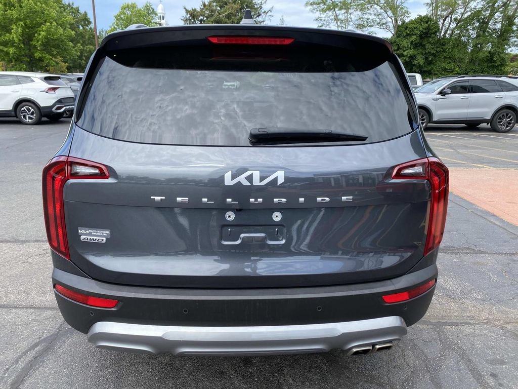 Used 2022 Kia Telluride S AWD/4WD image 4