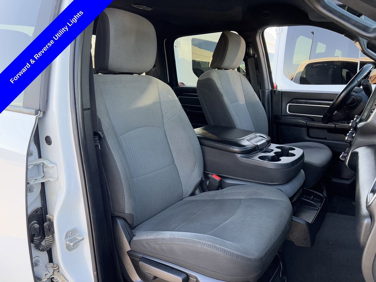 Used 2024 RAM 3500 Big Horn image 36