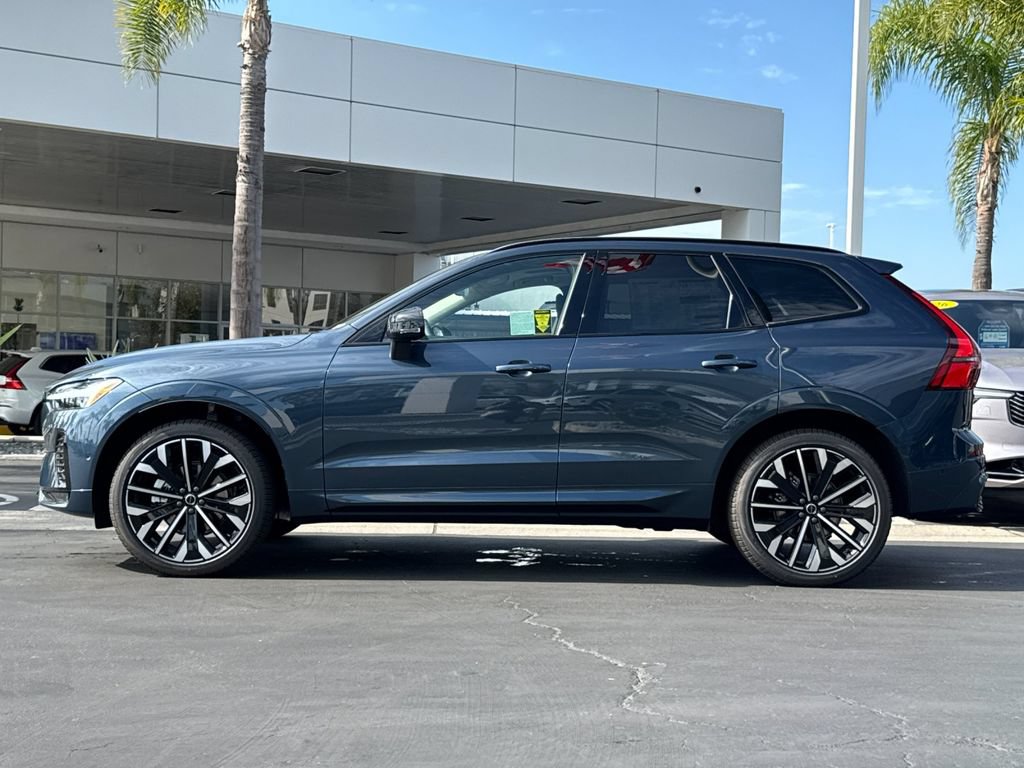 New 2026 Volvo XC60 B5 Ultra w/ Climate Package AWD/4WD image 2
