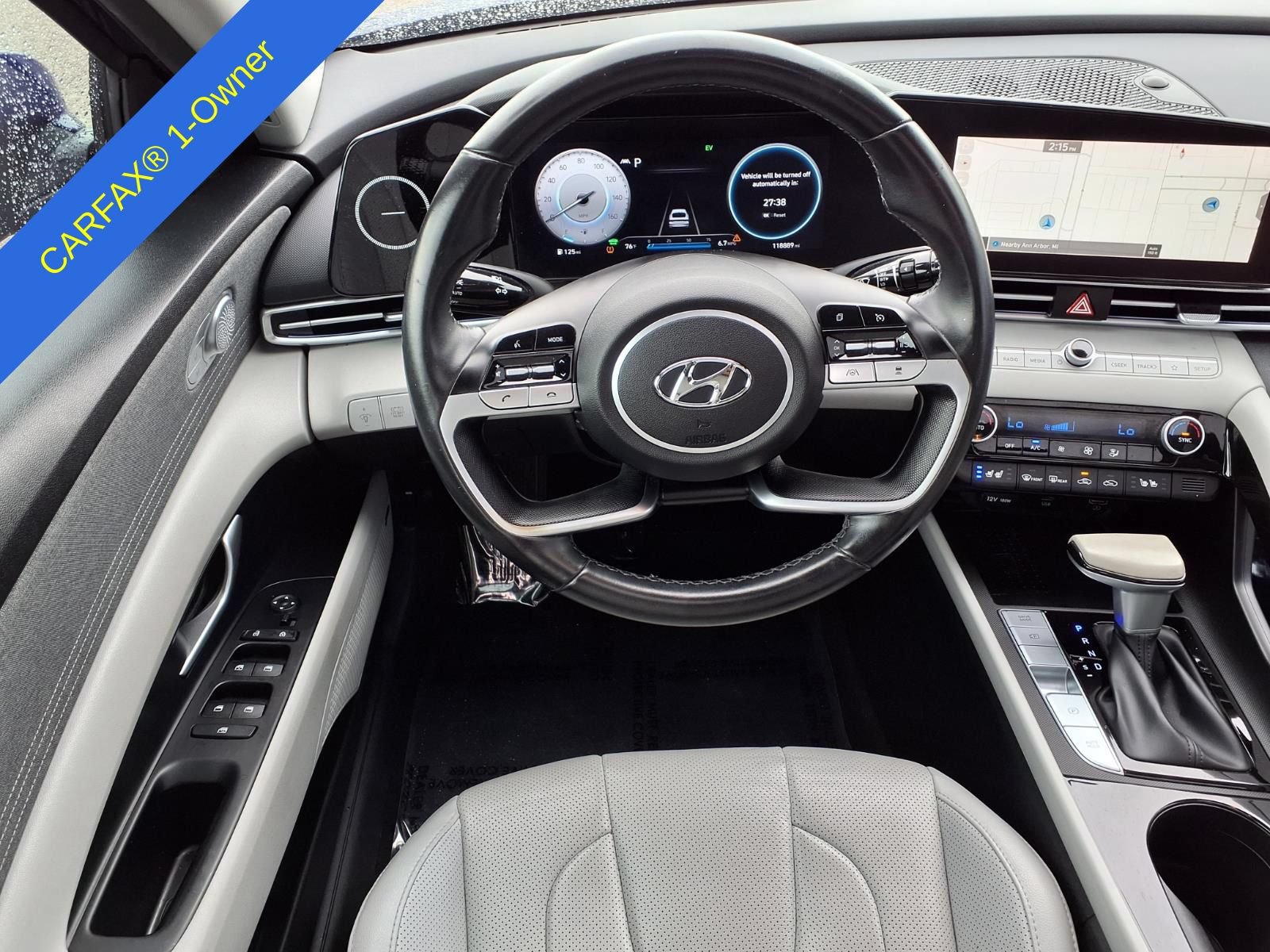 Used 2022 Hyundai Elantra Limited FWD image 13
