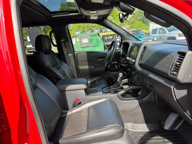 Used 2022 Nissan Frontier PRO-4X w/ Pro-4X Premium Package AWD/4WD image 28