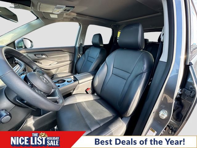 Used 2023 Nissan Rogue SL w/ SL Premium Package image 21