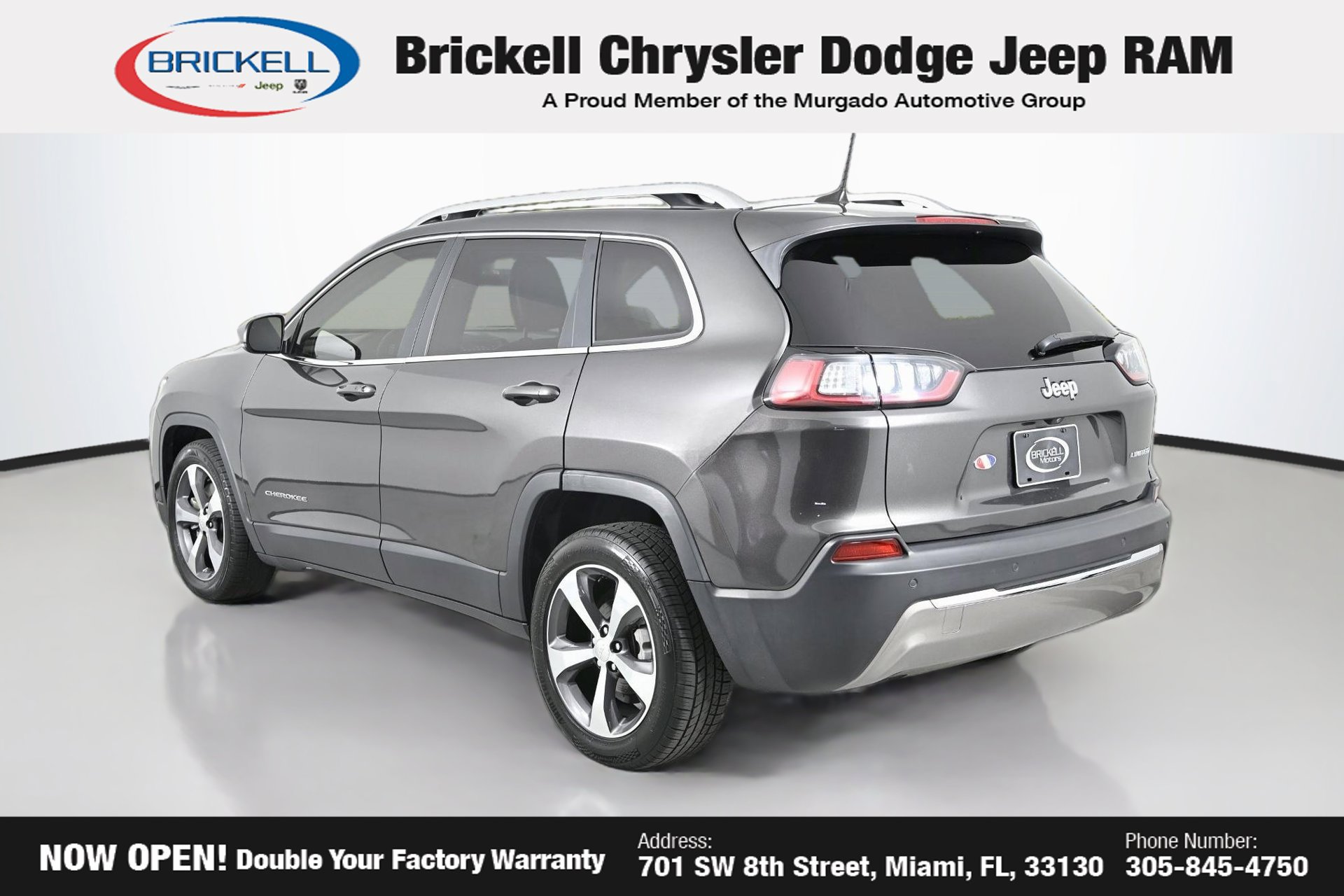 Used 2019 Jeep Cherokee Limited FWD image 3