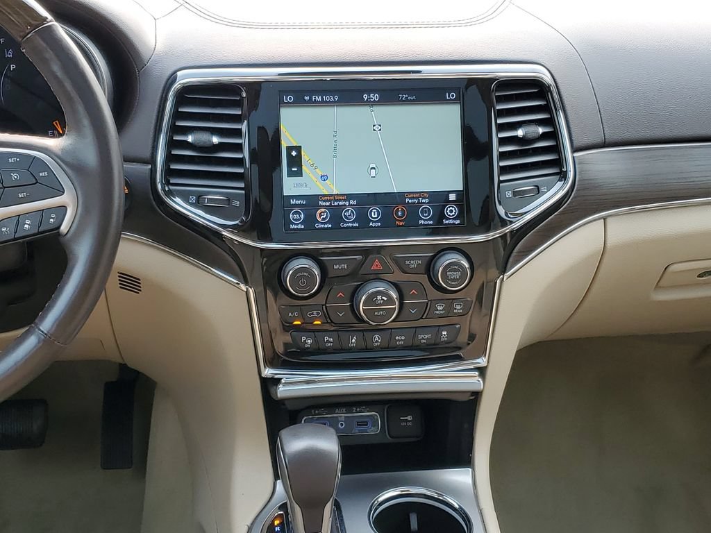 Used 2021 Jeep Grand Cherokee Overland AWD/4WD image 30
