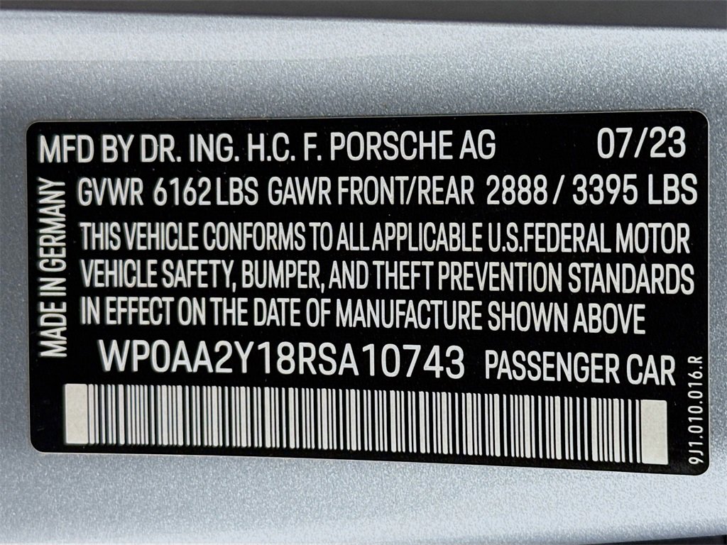 Used 2024 Porsche Taycan image 33