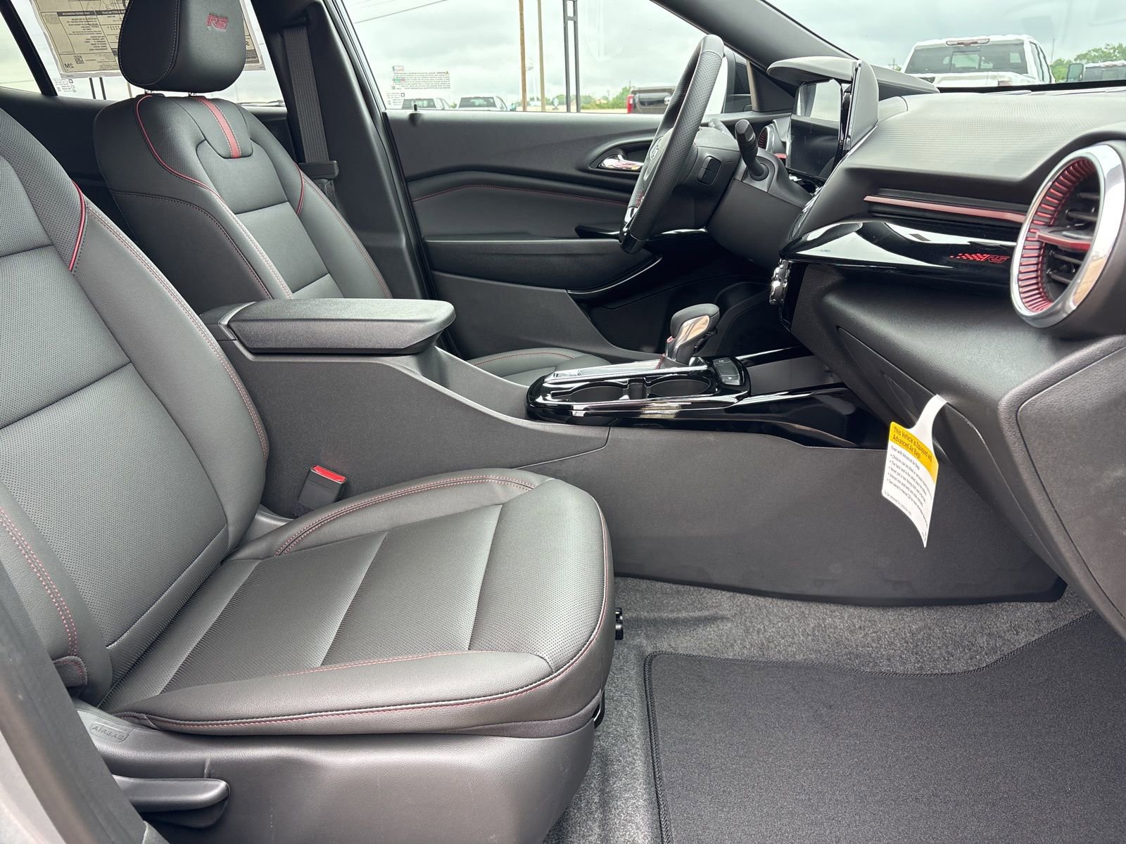New 2026 Chevrolet Trax RS FWD image 18