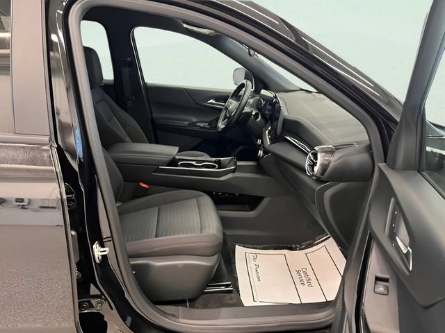 Certified 2025 Chevrolet Equinox LT AWD/4WD image 12