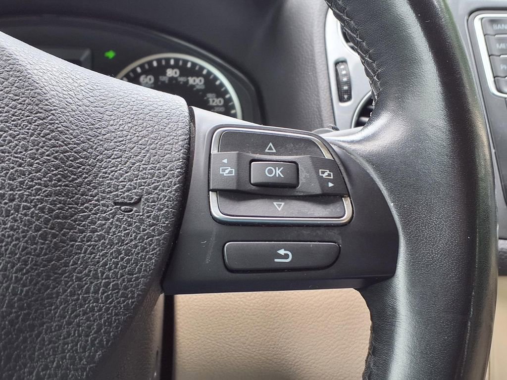 Used 2017 Volkswagen Tiguan S AWD/4WD image 21
