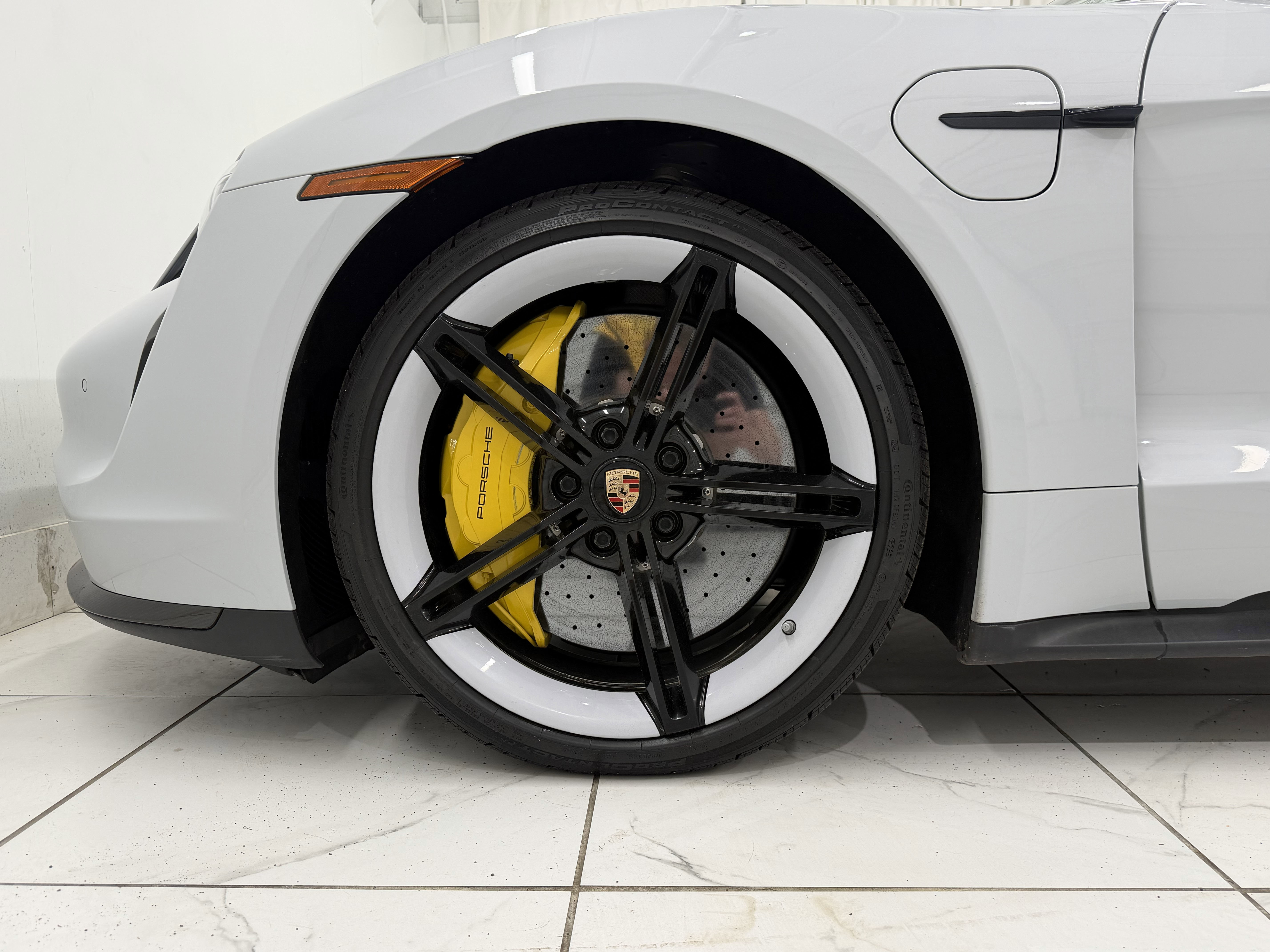 Certified 2021 Porsche Taycan Turbo S AWD/4WD image 16