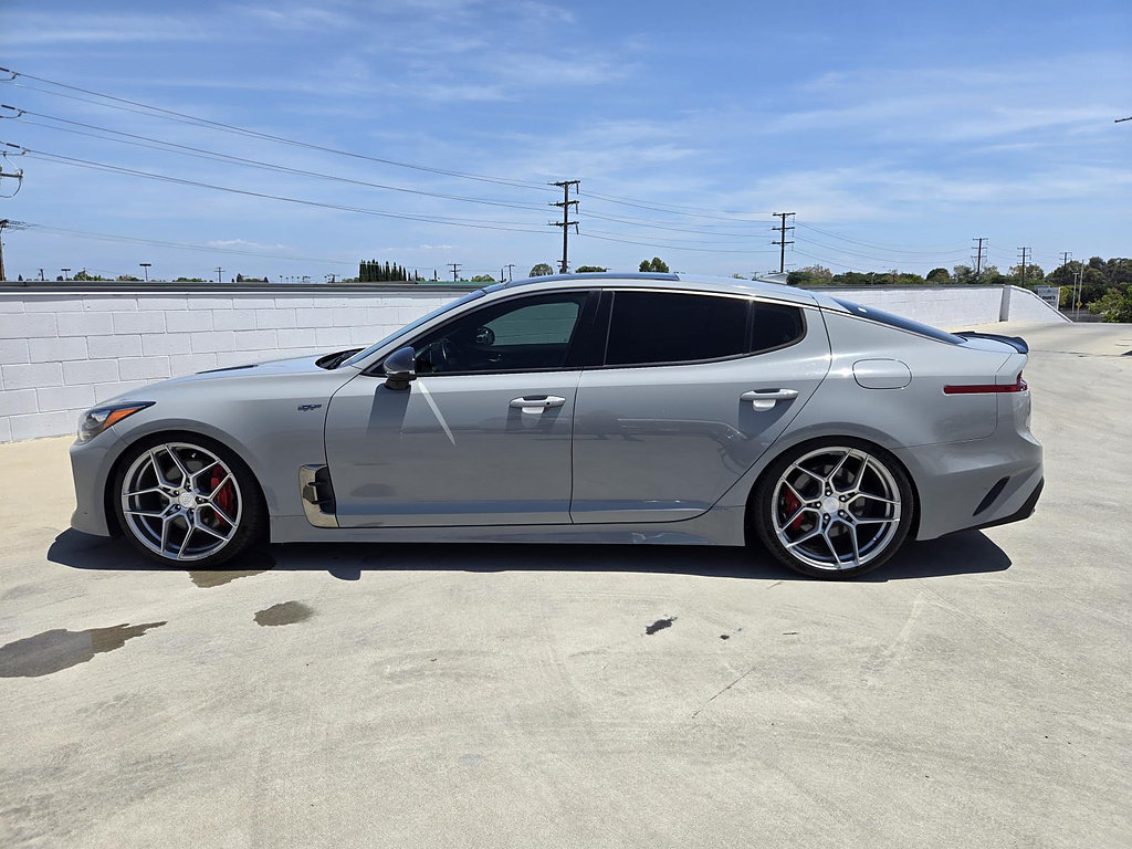 Used 2020 Kia Stinger GT1 RWD image 7