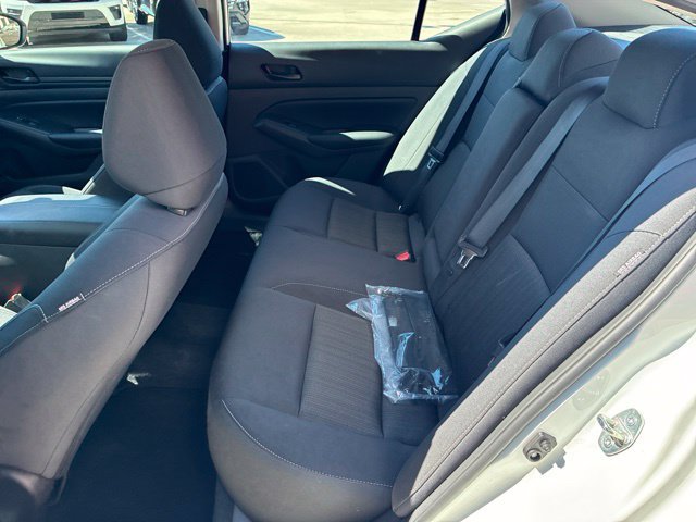 Used 2025 Nissan Altima 2.5 S FWD image 15