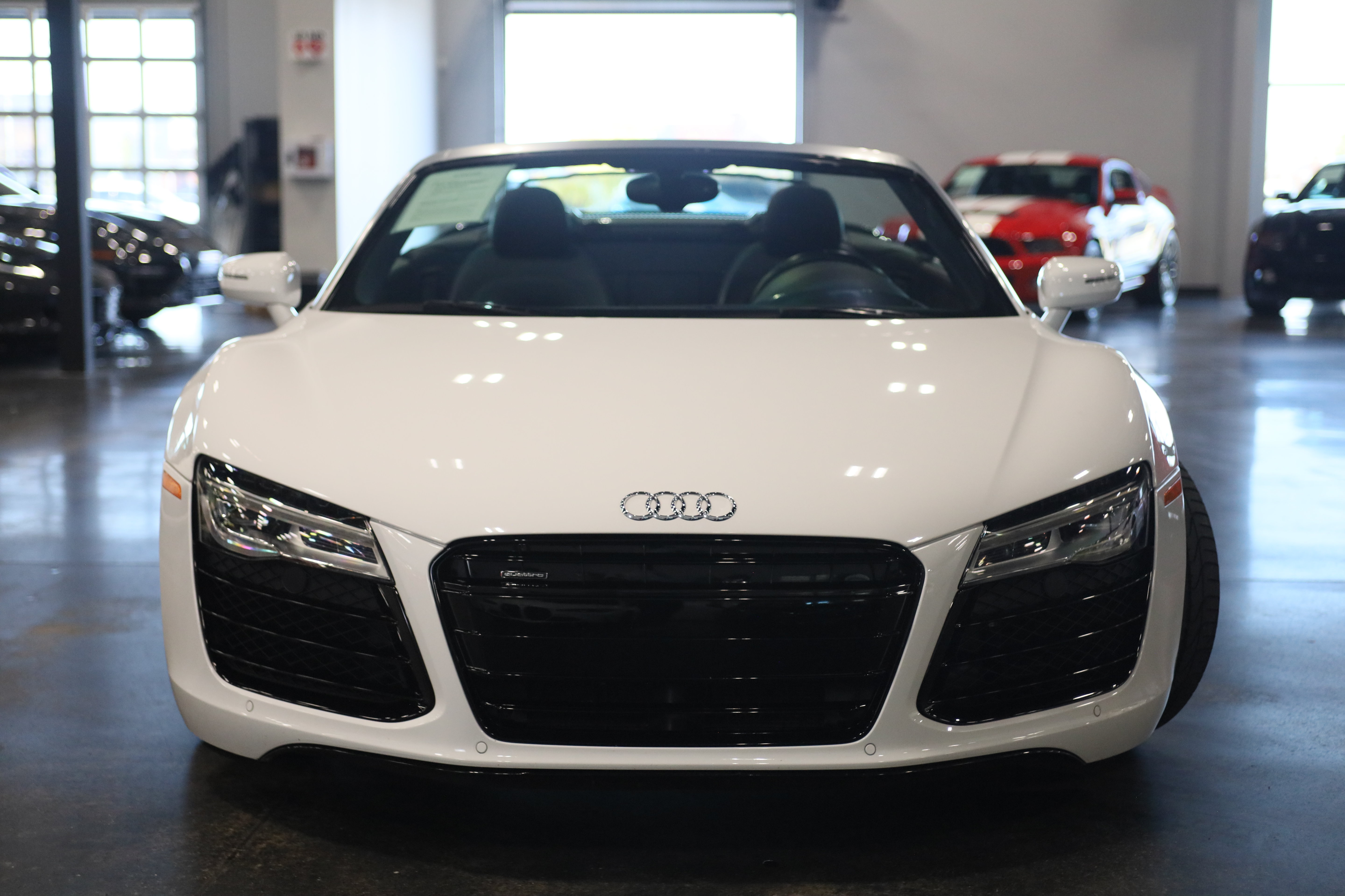 Used 2015 Audi R8 V10 AWD/4WD image 3