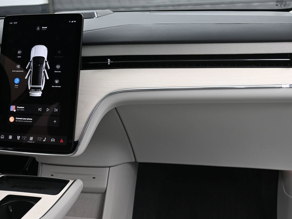 Used 2025 Volvo EX90 Plus image 17