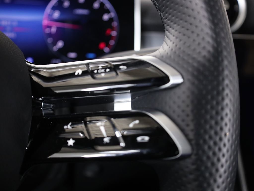 Certified 2025 Mercedes-Benz C 300 4MATIC Sedan image 18