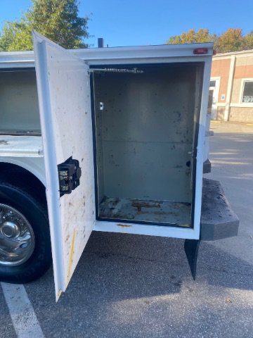 Used 2013 Chevrolet Silverado 3500 W/T image 16