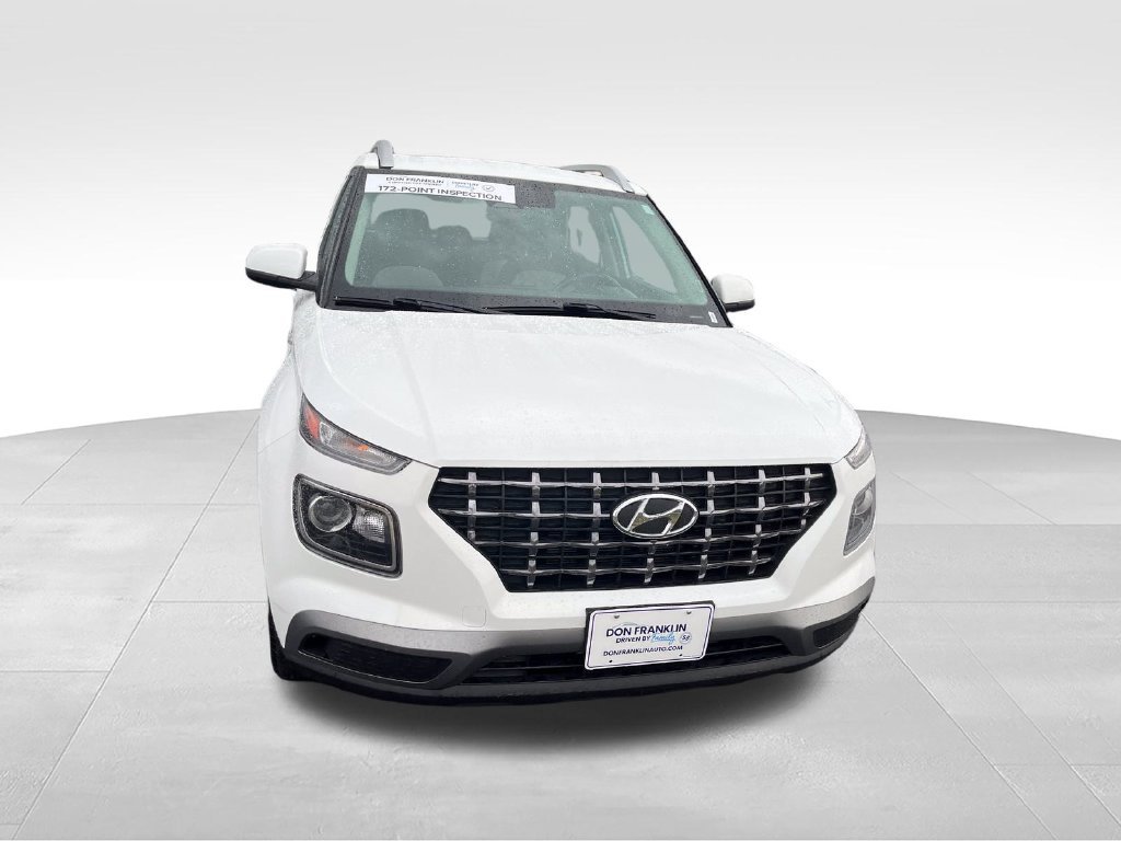 Used 2025 Hyundai Venue SEL FWD image 8