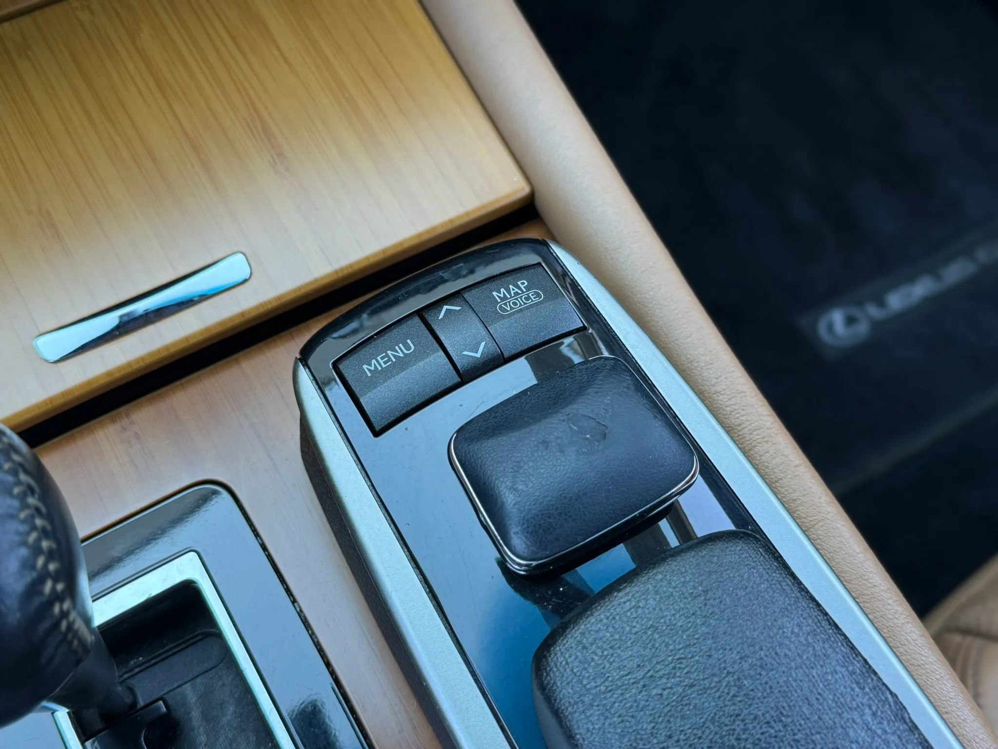 Used 2013 Lexus GS 450h image 28