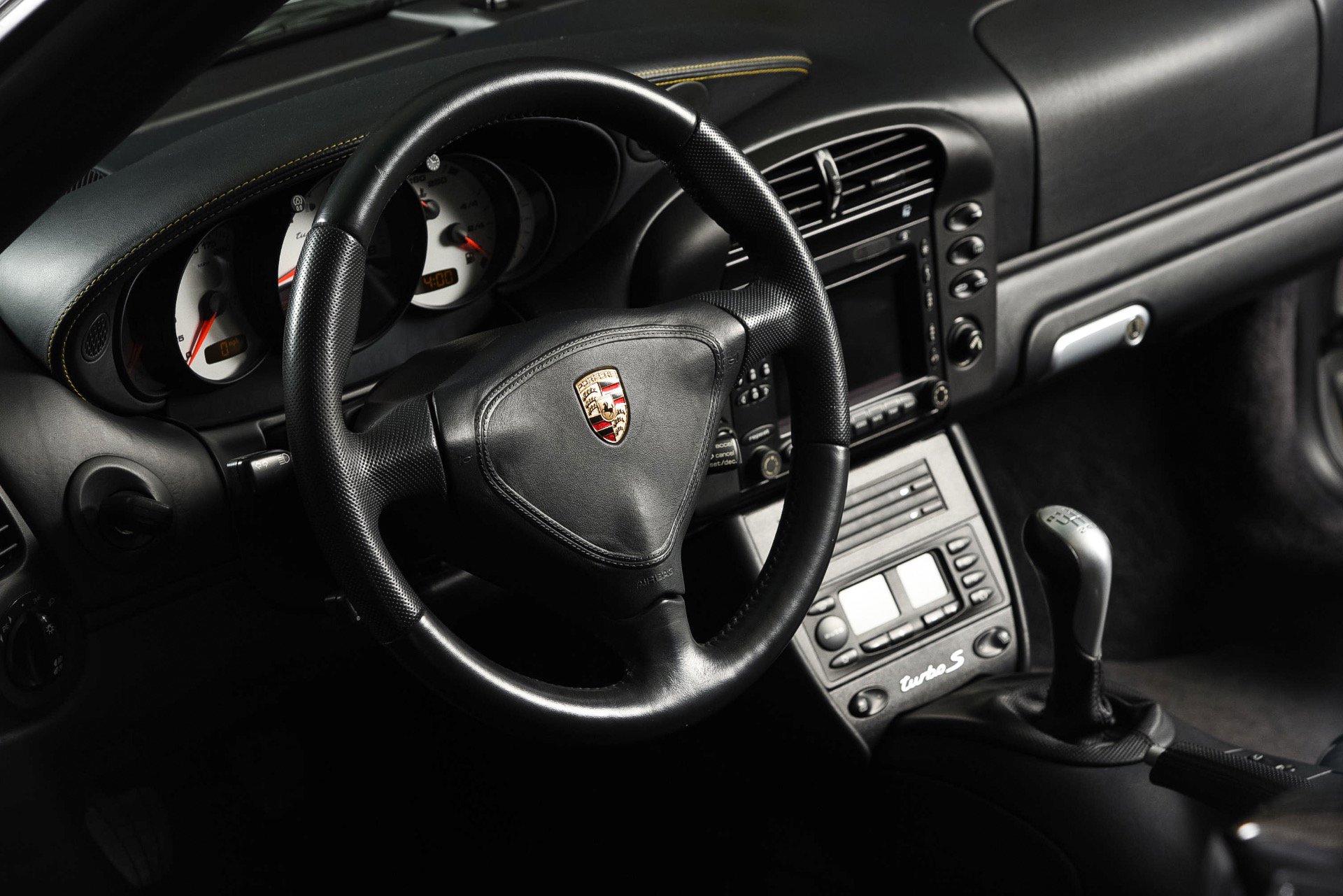 Used 2005 Porsche 911 Turbo image 17