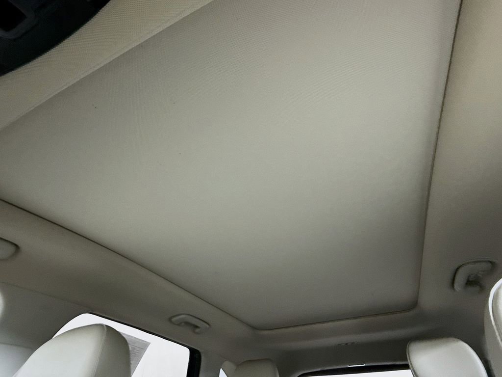 Used 2023 Kia Sorento X-Line EX image 23