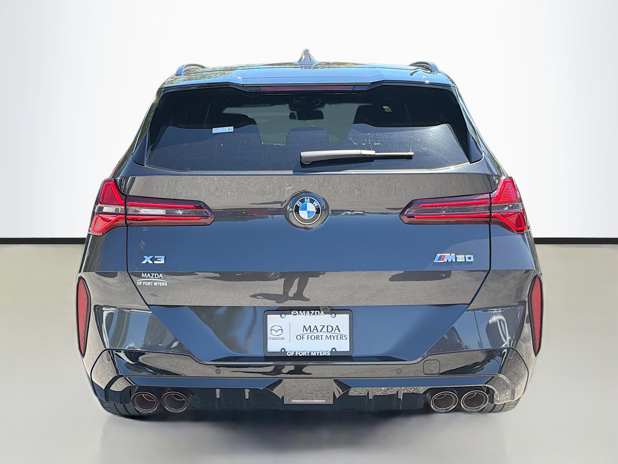 Used 2025 BMW X3 M50 image 4