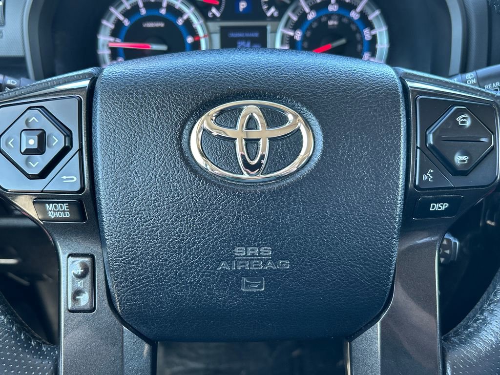Used 2019 Toyota 4Runner TRD Off-Road Premium AWD/4WD image 10