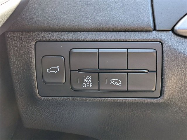 Used 2023 MAZDA CX-9 Touring image 18