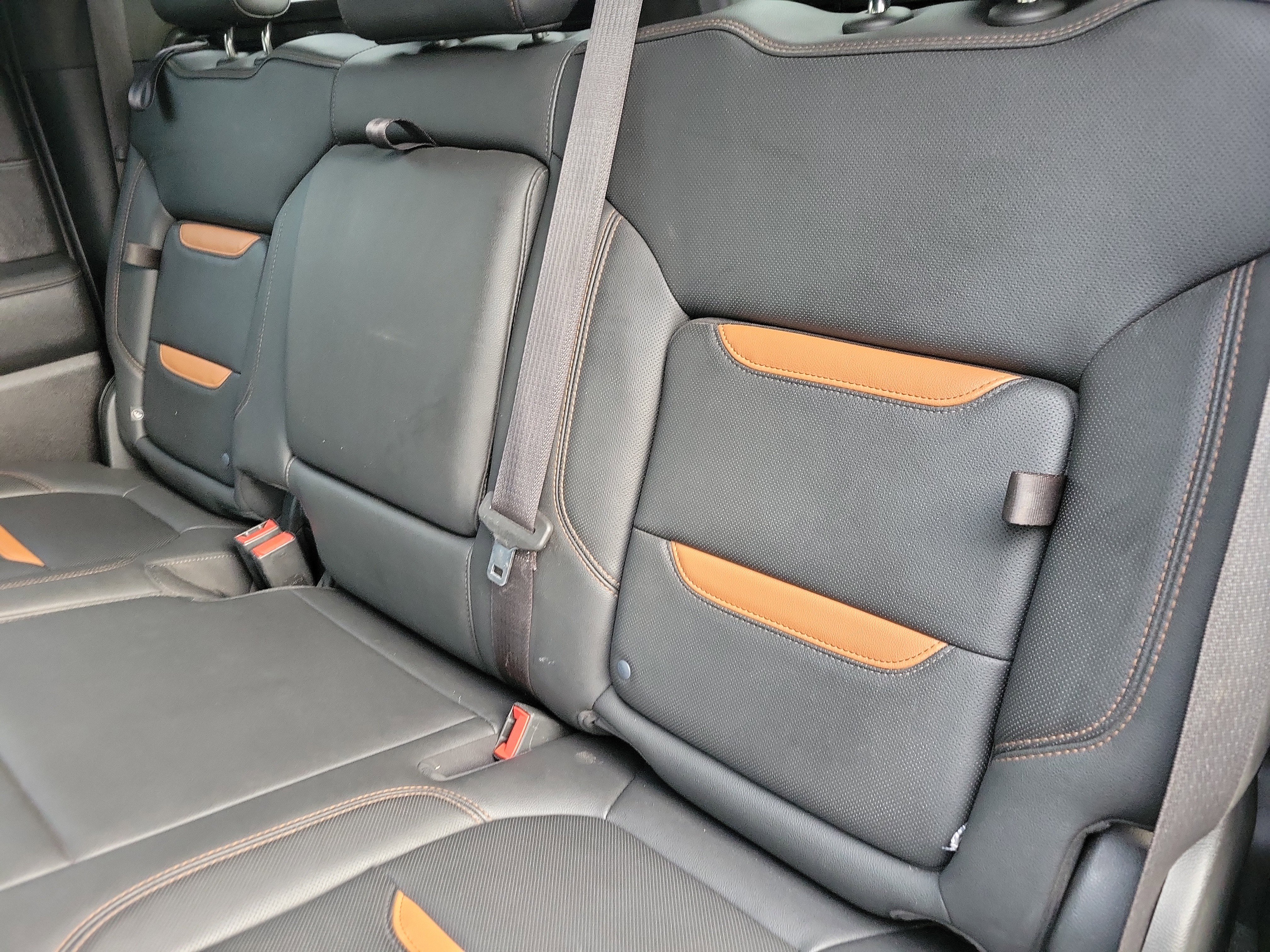 Used 2021 GMC Sierra 1500 AT4 w/ AT4 Premium Package image 10