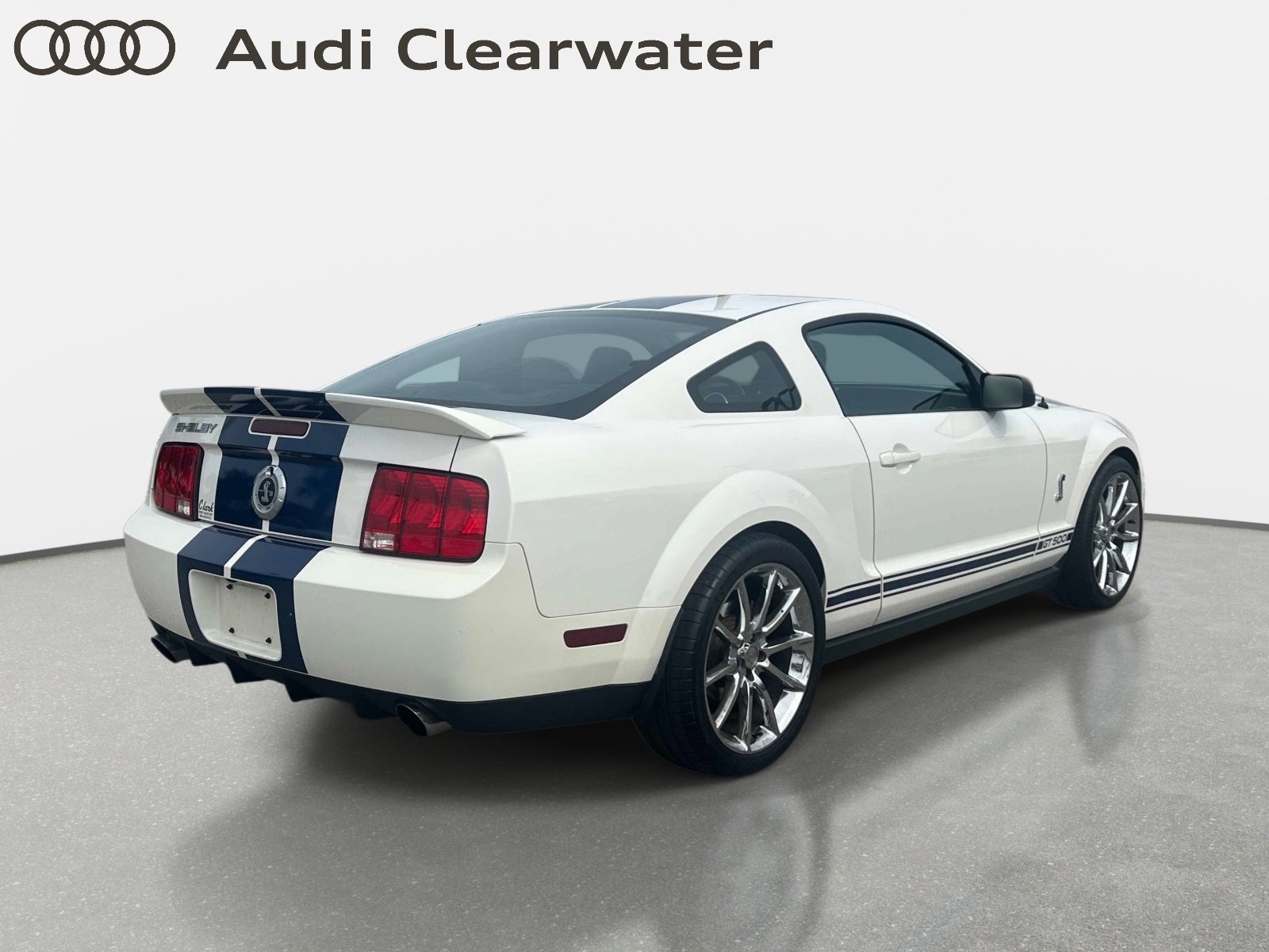 Used 2007 Ford Mustang Shelby GT500 RWD image 3