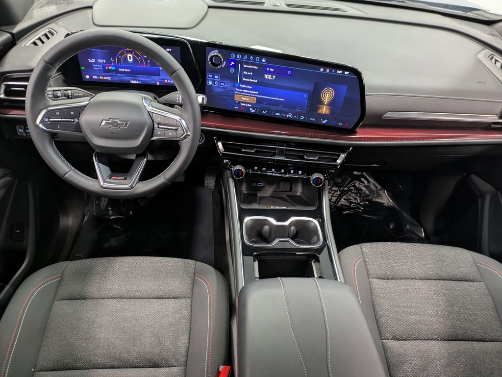 Used 2024 Chevrolet Traverse Z71 image 22