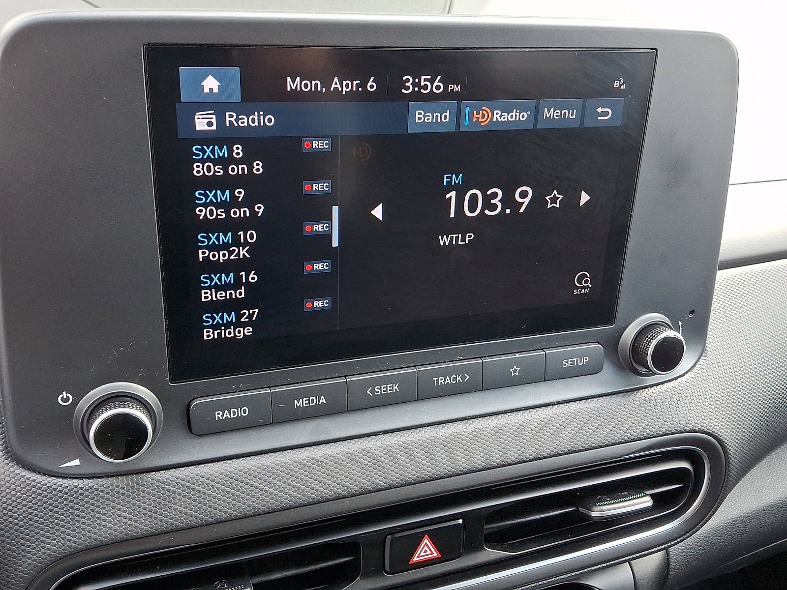 Used 2023 Hyundai Kona SEL w/ Cargo Package image 17