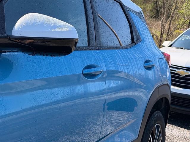 Used 2025 Chevrolet TrailBlazer ACTIV w/ Convenience Package image 6