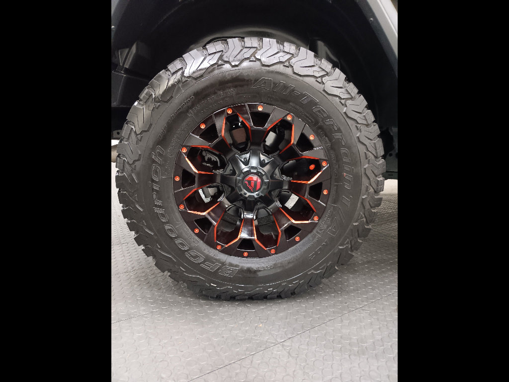 Used 2025 Jeep Wrangler Rubicon w/ Safety Group image 25