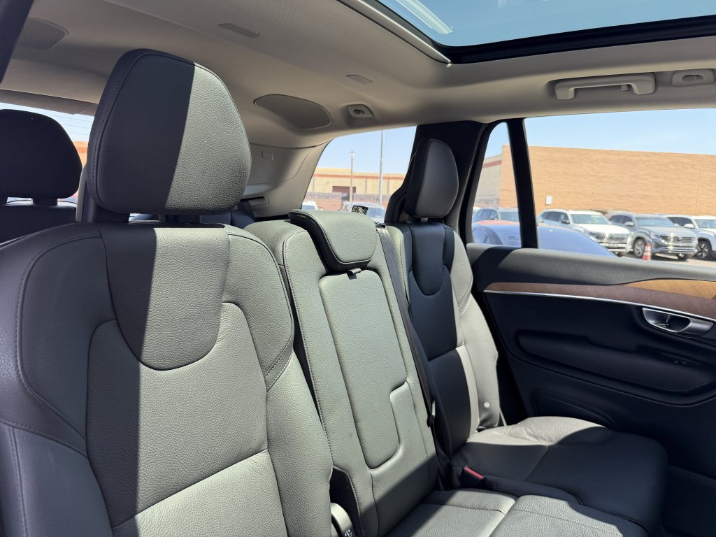 Used 2024 Volvo XC90 T8 Plus w/ Protection Package Premier AWD/4WD image 44