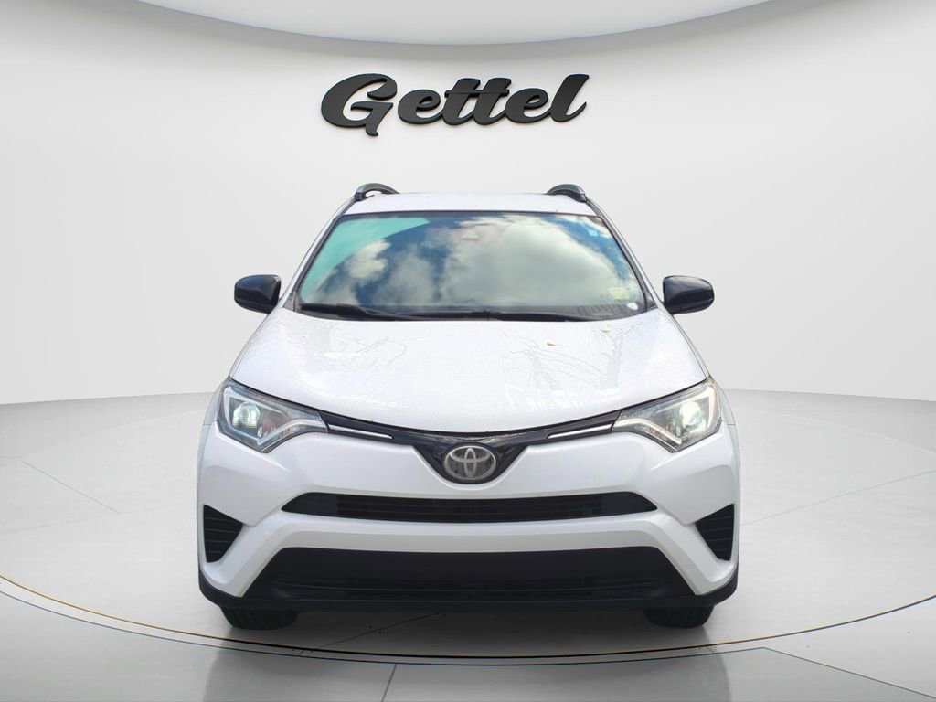 Used 2017 Toyota RAV4 LE image 16