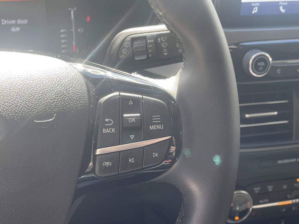 Used 2023 Ford Escape Active AWD/4WD image 35