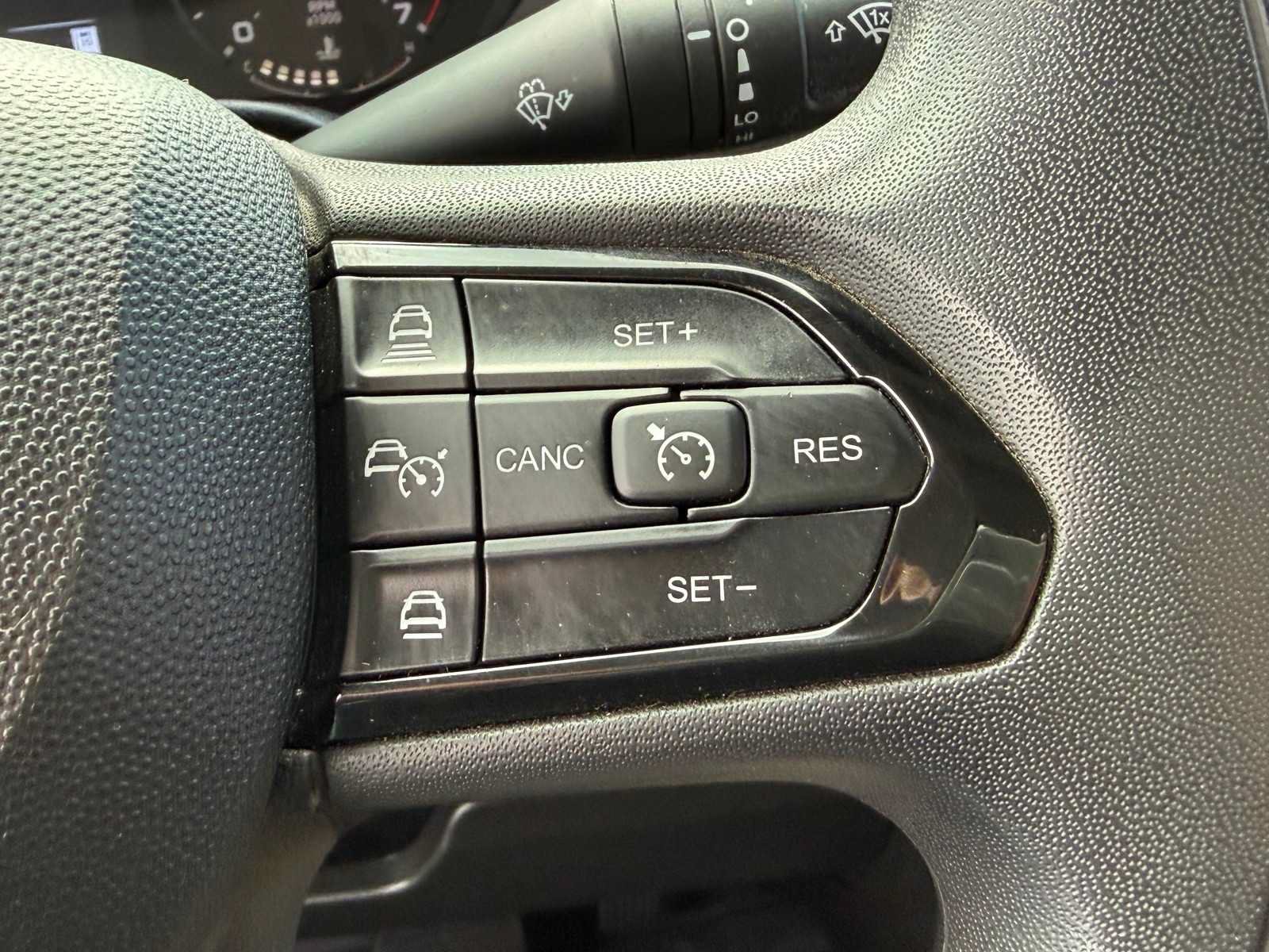 Used 2025 RAM ProMaster 2500 w/ Convenience Group FWD image 20
