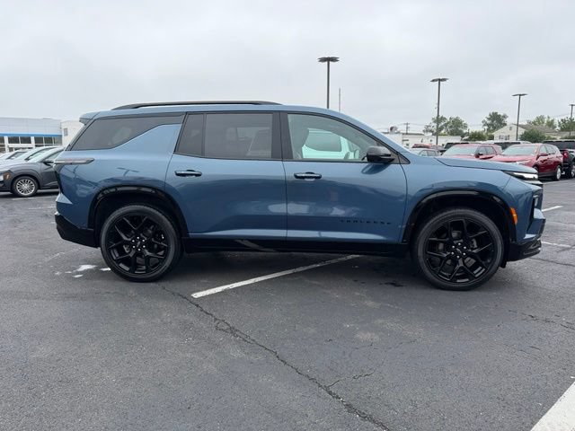 Used 2024 Chevrolet Traverse RS FWD image 8