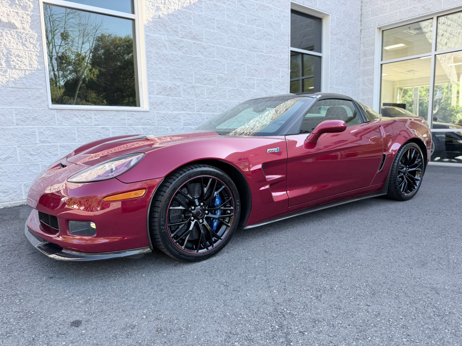Used 2013 Chevrolet Corvette ZR1 w/ 3ZR Preferred Equipment Group RWD image 17