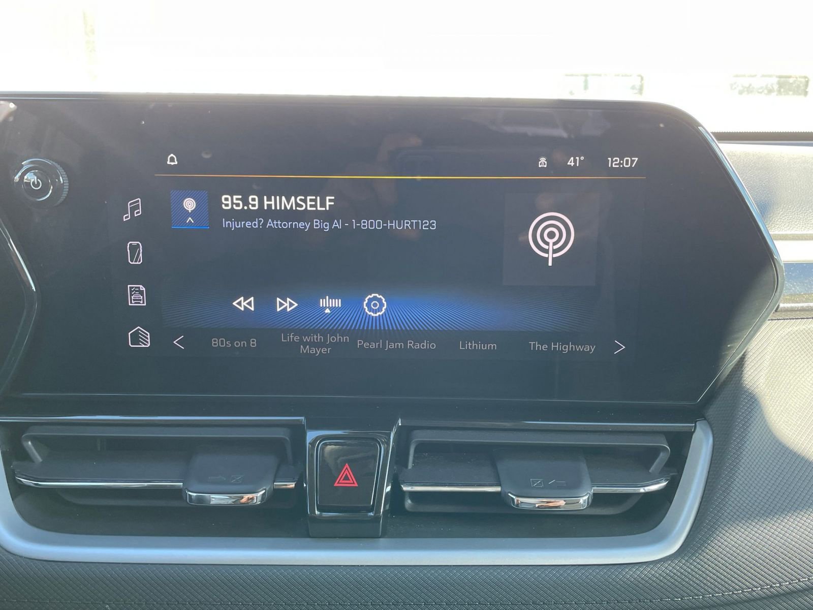 Used 2025 Chevrolet TrailBlazer LT image 21