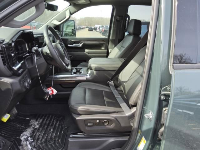 Used 2025 Chevrolet Silverado 2500 LTZ w/ Trail Boss Package image 3