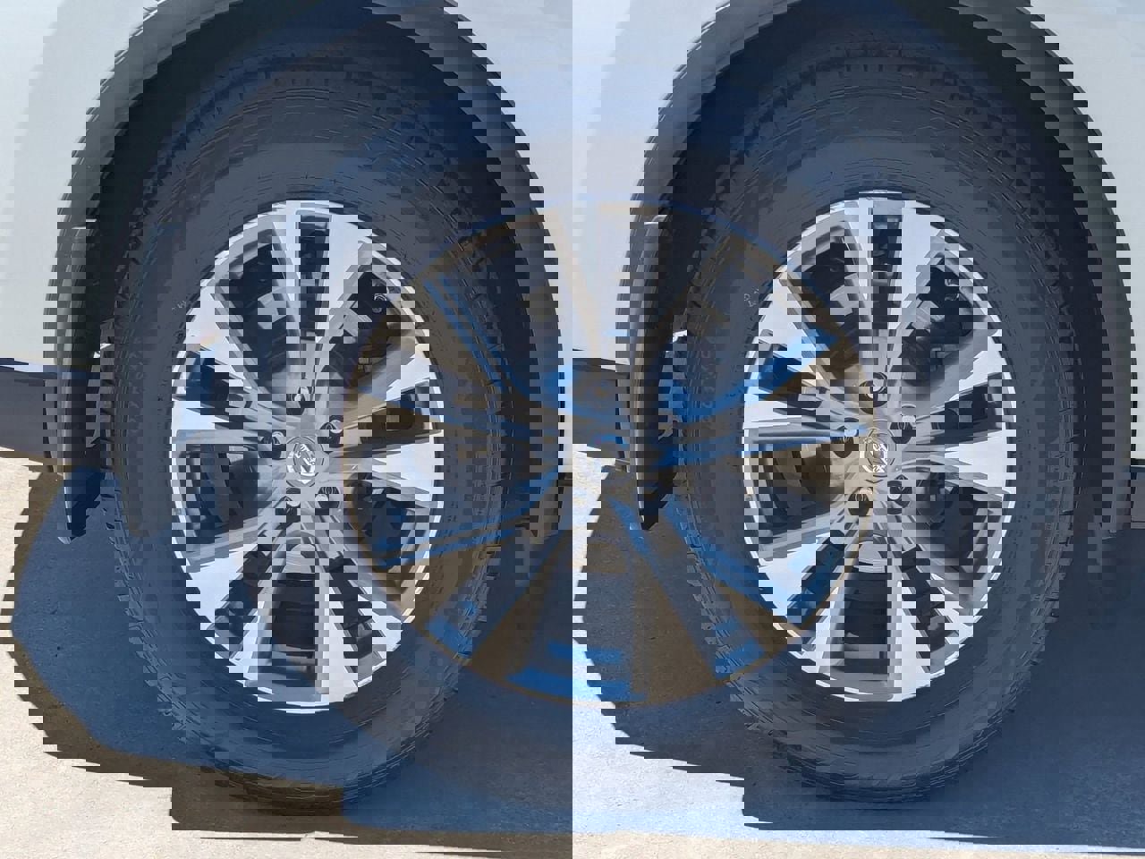 Used 2018 Nissan Murano S image 7