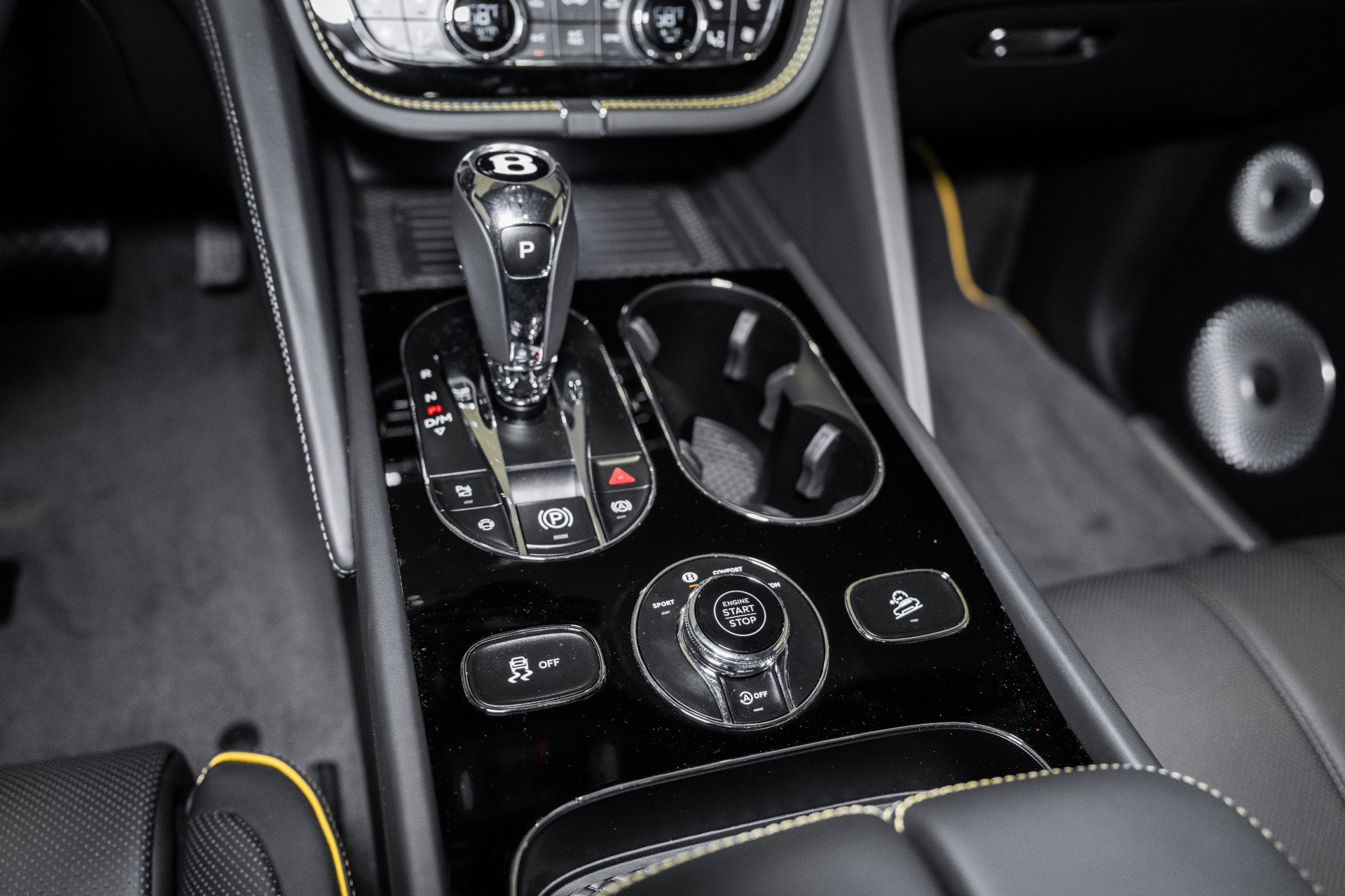 New 2025 Bentley Bentayga image 43