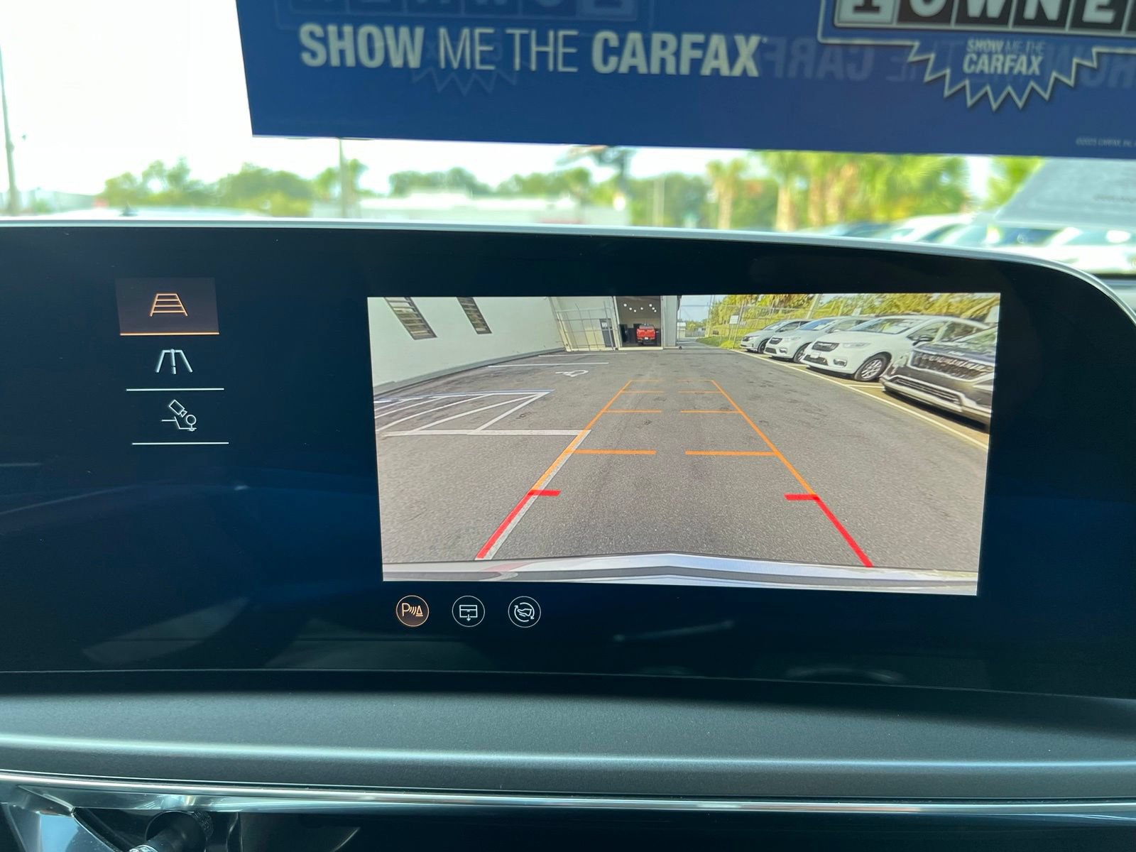Used 2024 Cadillac Lyriq Tech AWD/4WD image 42
