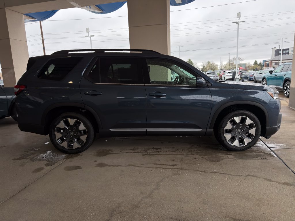 Used 2026 Honda Pilot Elite image 6