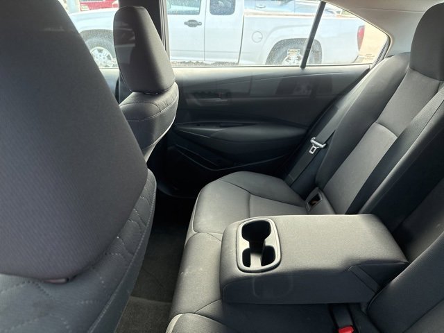 Used 2023 Toyota Corolla LE image 29