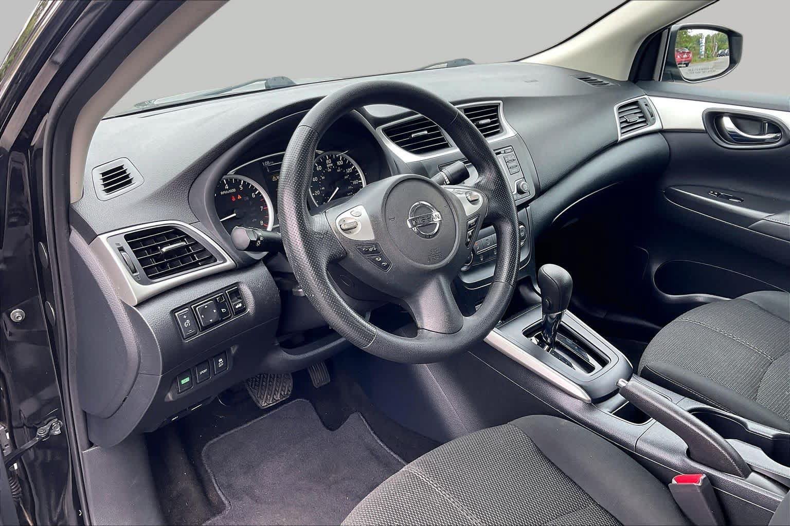 Used 2018 Nissan Sentra S FWD image 15