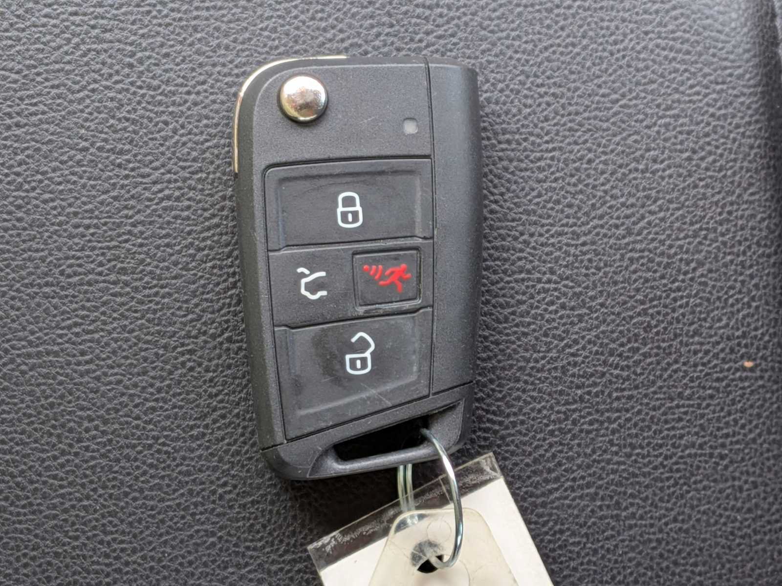 Used 2019 Volkswagen Jetta S w/ Driver Assistance Package FWD image 32