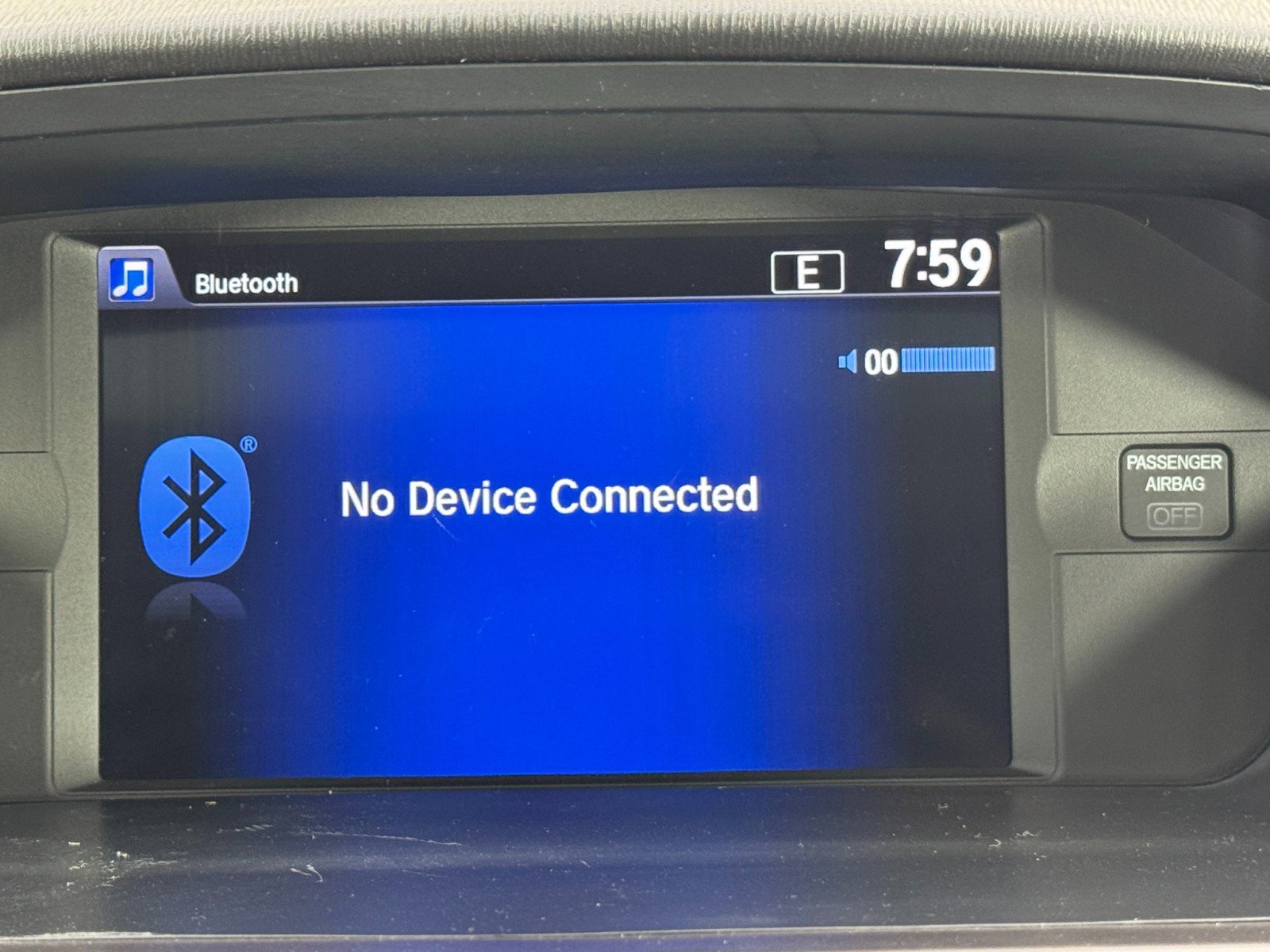 Used 2015 Honda Odyssey EX-L image 24