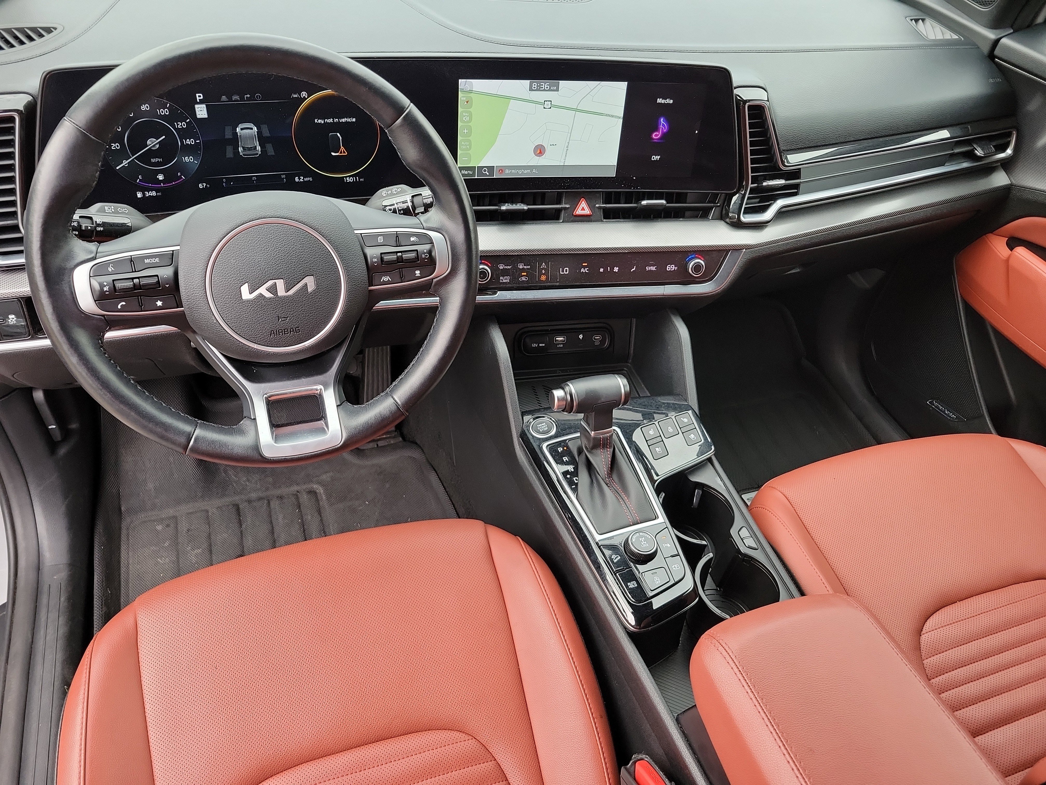 Used 2024 Kia Sportage SX image 8